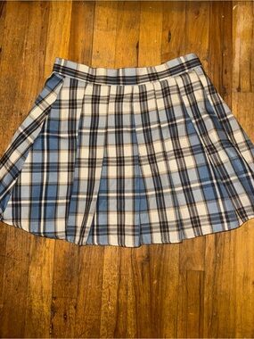 Blu Pepper Blue and White Plaid Pleated Skirt